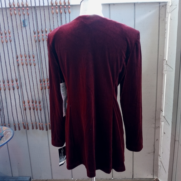 Jacket - Picture 2 of 2